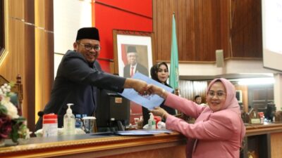 Fraksi DPRD Gelar Rapat Paripurna, Dihadiri Sekda Kalbar