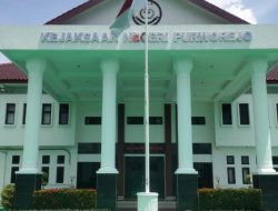Kejari Purworejo Geledah Kantor Dinas dan Rumah Tersangka Korupsi Mini Zoo, Dokumen Penting Disita
