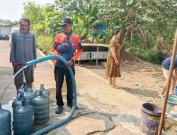 Atasi Kekeringan Musim Kemarau, BPBD Banyumas Gencar Salurkan Bantuan Air Bersih ke Desa-Desa