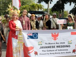 Usung Tema Pernikahan Jawa, Komunitas Indonesia Sedot Perhatian Penonton di Cook Islands